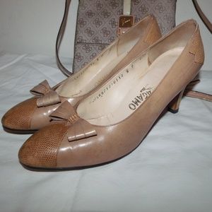 Salvatore Ferragamo Snake Skin toe heel Bow Pumps